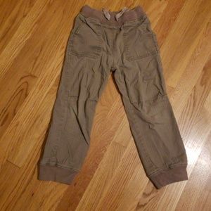 Size 6 Oshkosh khaki joggers